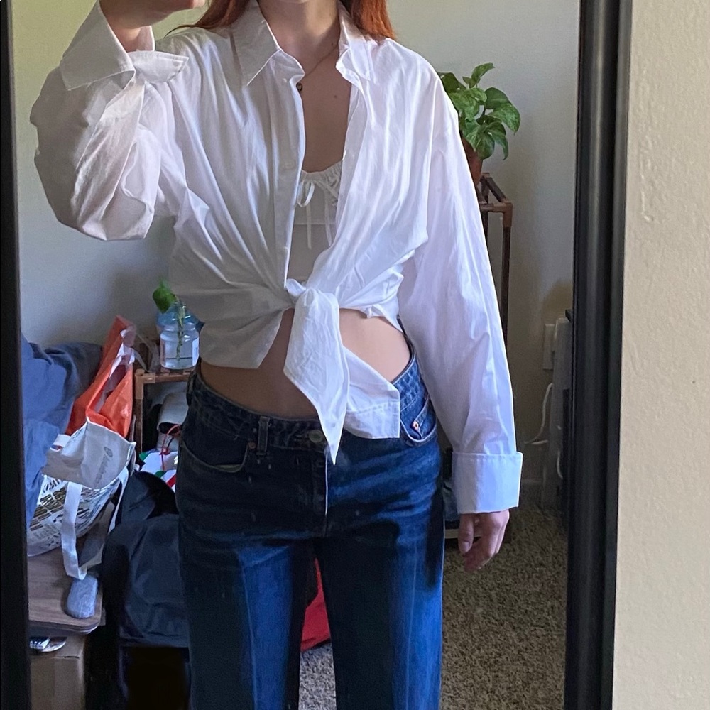 h&m white button down